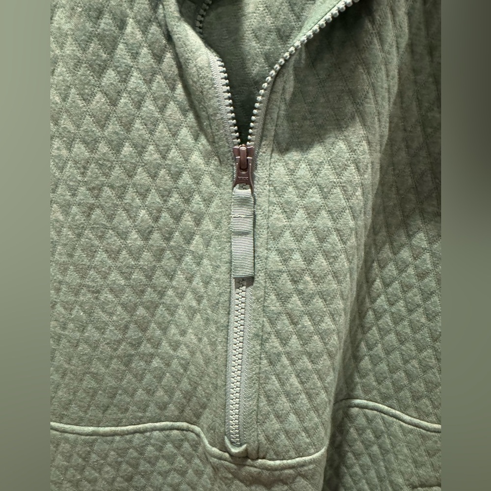 NWOT EDDIE BAUER Quilted Sweater 1/2 zip pull over front pockets Size XL GREEN - Picture 2 of 6